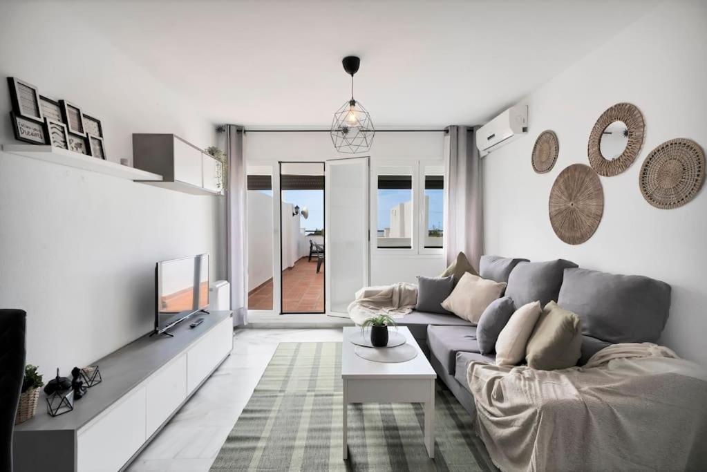 Duplex Con Vistas Al Mar, Piscina Y Gimnasio - Las Abejeras 226 Estepona Luaran gambar